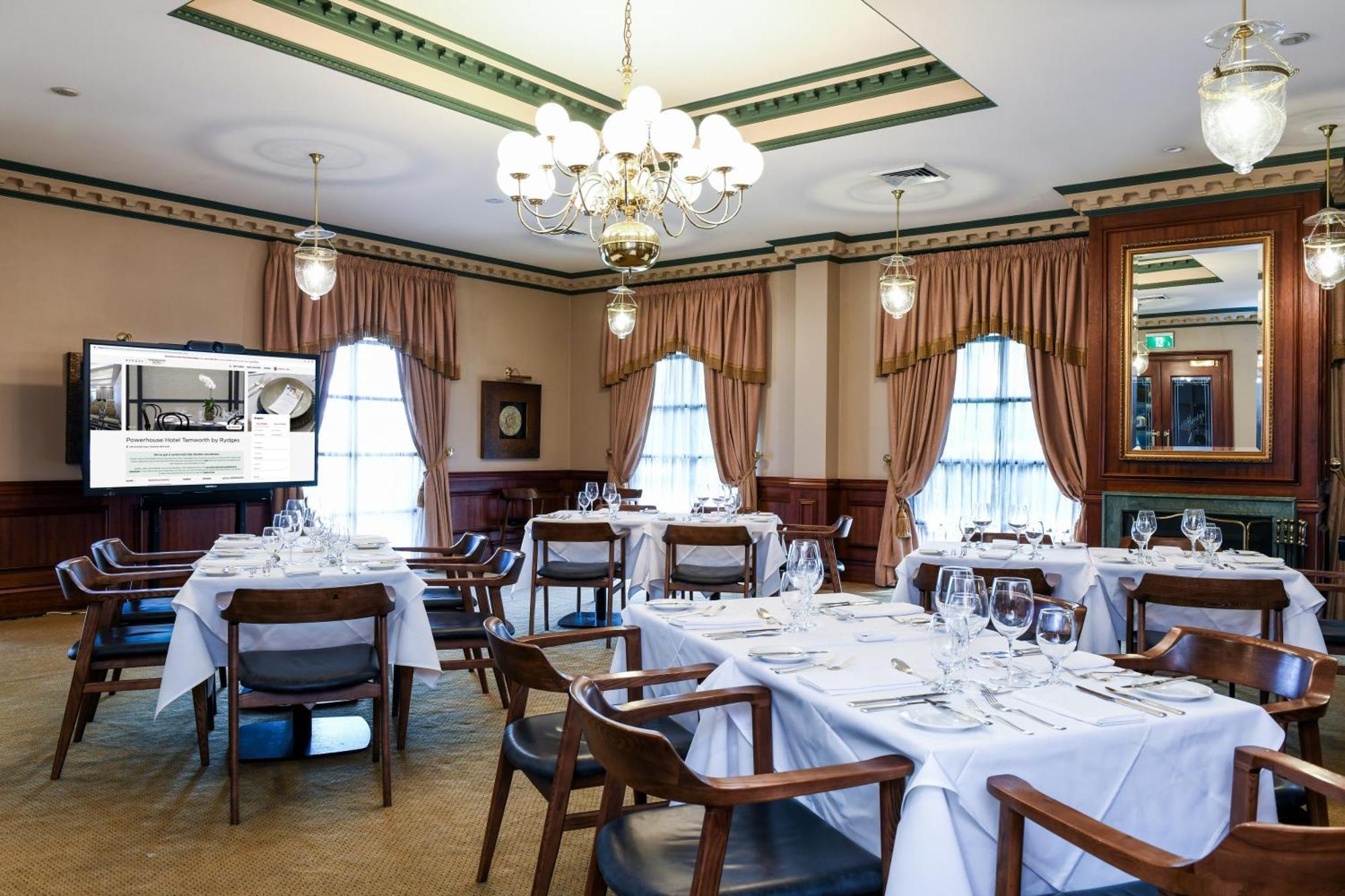 Powerhouse Hotel Tamworth By Rydges Eksteriør billede The dining room