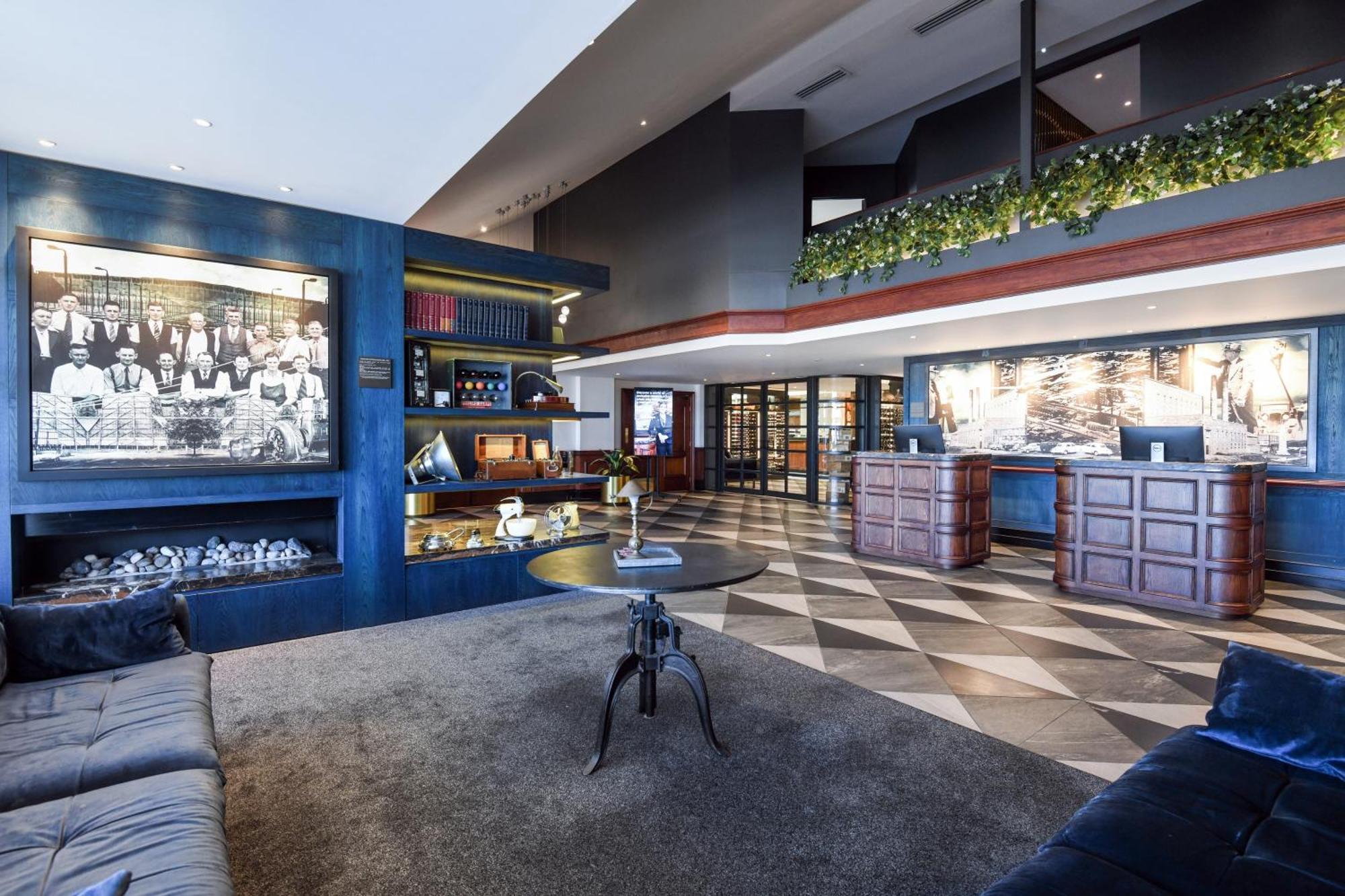 Powerhouse Hotel Tamworth By Rydges Eksteriør billede The lobby of the hotel
